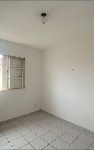 Casa à venda com 64m², 2 quartos e 5 vagas Casa à venda com 64m², 2 quartos e 5 vagasQuarto