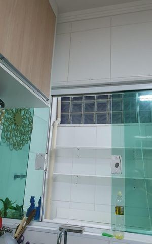 Casa de condomínio à venda com 85m², 2 quartos e 2 vagas Casa de condomínio à venda com 85m², 2 quartos e 2 vagasCozinha