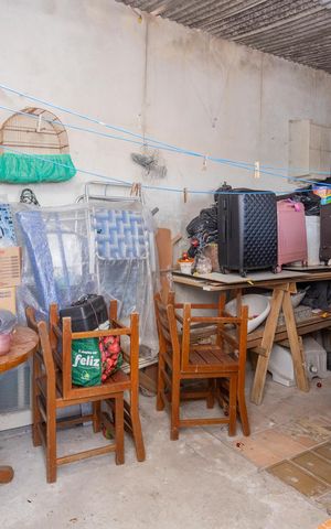 Casa à venda com 200m², 3 quartos e 2 vagasQuarto de Serviço