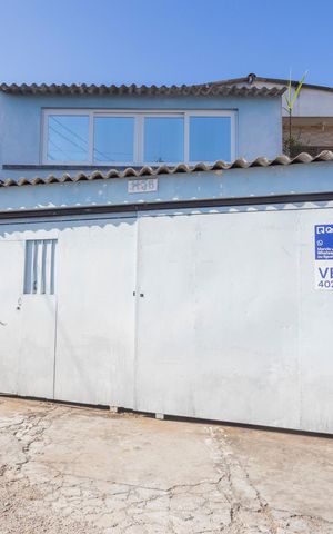 Casa à venda com 200m², 3 quartos e 2 vagasPlaca QuintoAndar