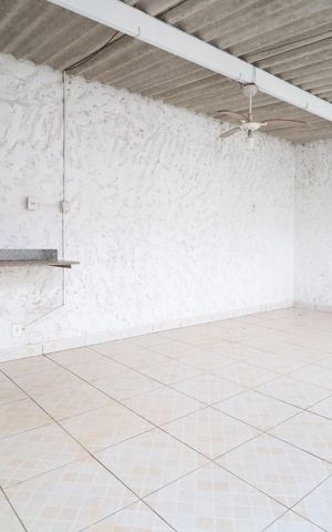 Casa de condomínio para alugar com 90m², 2 quartos e 2 vagasVaranda