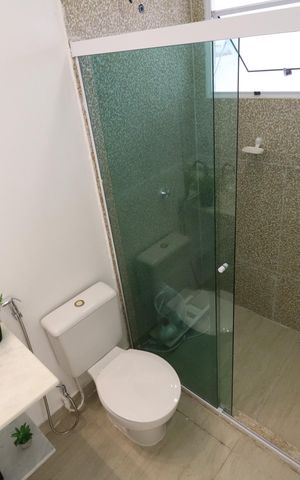 Casa de condomínio para alugar com 90m², 2 quartos e 2 vagasBanheiro do Quarto 2