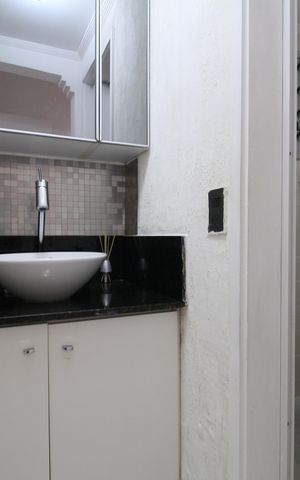 Apartamento à venda com 68m², 3 quartos e 2 vagasBanheiro