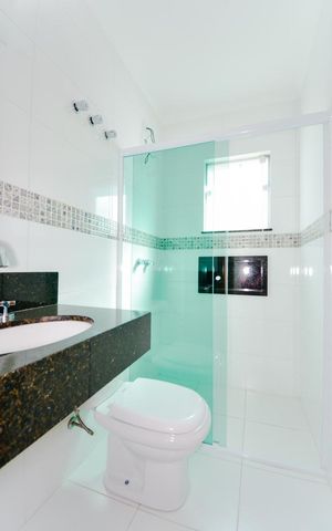 Casa à venda com 125m², 3 quartos e sem vagaBanheiro 