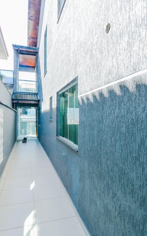 Casa à venda com 125m², 3 quartos e sem vagaCorredor Lateral