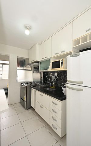 Apartamento à venda com 53m², 2 quartos e 1 vagaCozinha