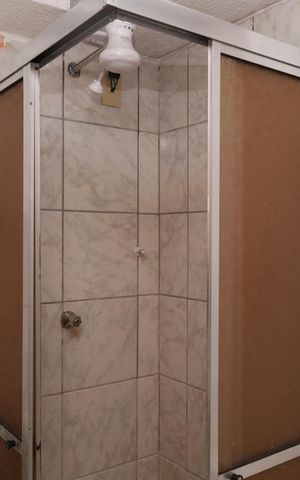 Apartamento para alugar com 38m², 2 quartos e 1 vagaBanheiro social 