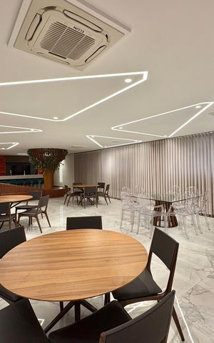 Apartamento à venda com 100m², 3 quartos e 2 vagas Apartamento à venda com 100m², 3 quartos e 2 vagasÁrea comum - Salão de festas