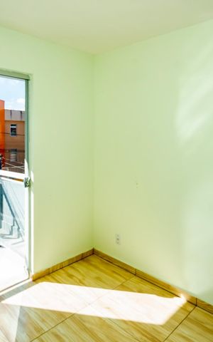 Casa à venda com 87m², 2 quartos e 2 vagasSuíte 2