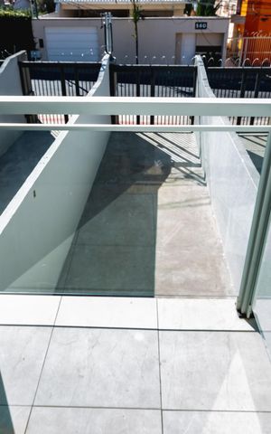 Casa à venda com 87m², 2 quartos e 2 vagasVaranda da Suíte 2