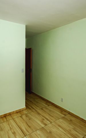 Casa à venda com 87m², 2 quartos e 2 vagasSuíte
