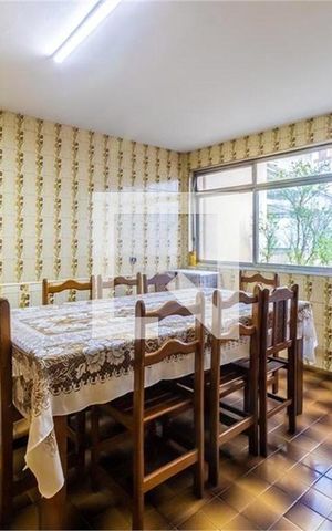 Casa para alugar com 525m², 4 quartos e 2 vagas Casa para alugar com 525m², 4 quartos e 2 vagasCozinha