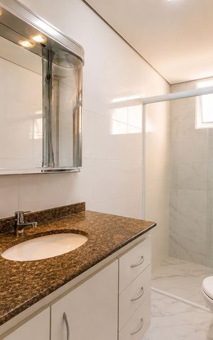 Casa para alugar com 525m², 4 quartos e 2 vagas Casa para alugar com 525m², 4 quartos e 2 vagasBanheiro