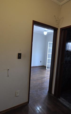 Casa para alugar com 250m², 4 quartos e 2 vagasCloset