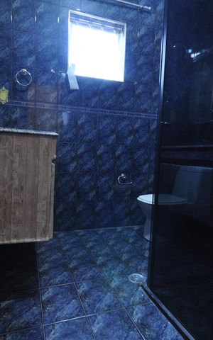Casa para alugar com 250m², 4 quartos e 2 vagasBanheiro