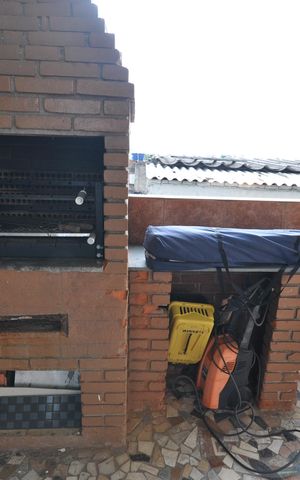 Casa para alugar com 250m², 4 quartos e 2 vagasChurrasqueira