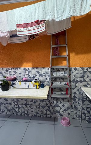 Casa à venda com 105m², 3 quartos e sem vaga