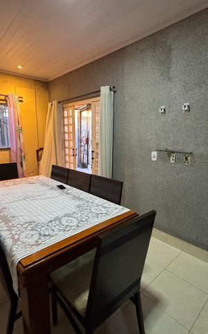 Casa à venda com 105m², 3 quartos e sem vaga