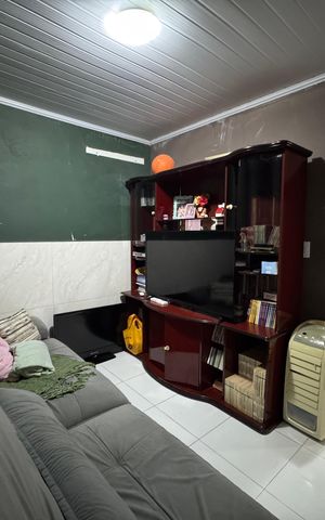Casa à venda com 105m², 3 quartos e sem vaga