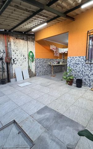 Casa à venda com 105m², 3 quartos e sem vaga