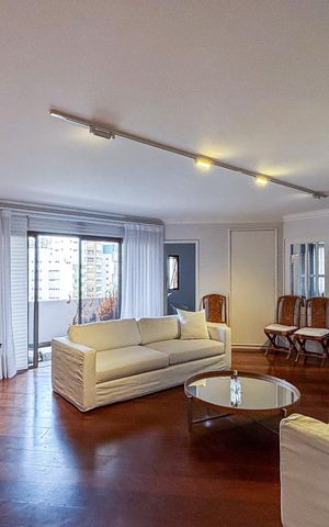 Apartamento para alugar com 224m², 2 quartos e 3 vagas