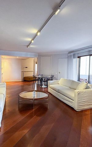 Apartamento para alugar com 224m², 2 quartos e 3 vagas