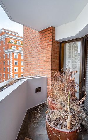 Apartamento para alugar com 224m², 2 quartos e 3 vagas