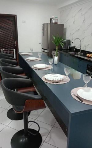 Casa à venda com 137m², 3 quartos e 2 vagas