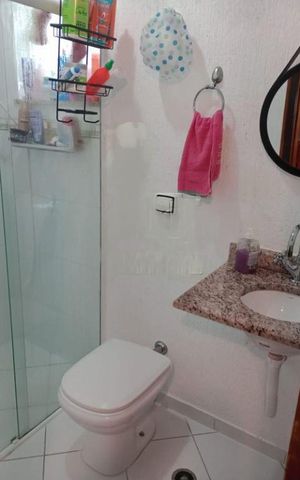 Casa à venda com 137m², 3 quartos e 2 vagas