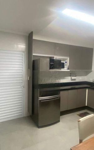 Casa à venda com 140m², 3 quartos e 2 vagas