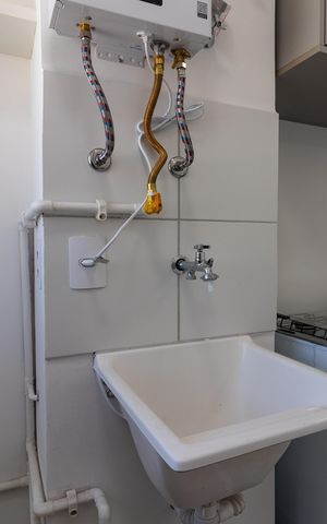 Apartamento à venda com 37m², 2 quartos e sem vaga Apartamento à venda com 37m², 2 quartos e sem vagaÁrea de Serviço