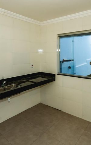 Casa à venda com 87m², 2 quartos e 2 vagasCozinha