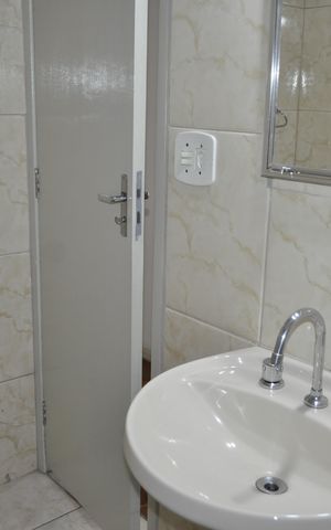 Apartamento à venda com 66m², 2 quartos e 1 vagaBanheiro social