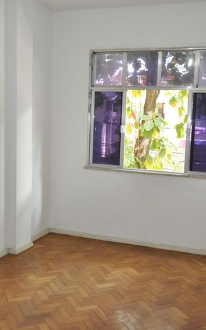 Apartamento à venda com 66m², 2 quartos e 1 vagaSala
