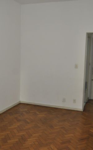 Apartamento à venda com 66m², 2 quartos e 1 vagaSala
