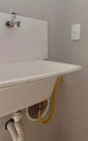 Apartamento à venda com 77m², 2 quartos e 1 vaga Apartamento à venda com 77m², 2 quartos e 1 vagaÁrea de Serviço
