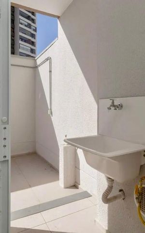 Apartamento à venda com 77m², 2 quartos e 1 vaga Apartamento à venda com 77m², 2 quartos e 1 vagaÁrea de Serviço