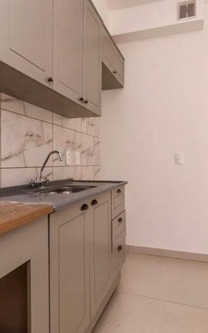 Apartamento à venda com 77m², 2 quartos e 1 vaga Apartamento à venda com 77m², 2 quartos e 1 vagaCozinha