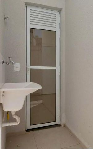Apartamento à venda com 77m², 2 quartos e 1 vaga Apartamento à venda com 77m², 2 quartos e 1 vagaÁrea de Serviço