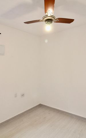 Casa à venda com 146m², 2 quartos e 6 vagas Casa à venda com 146m², 2 quartos e 6 vagasQuarto Casa 2