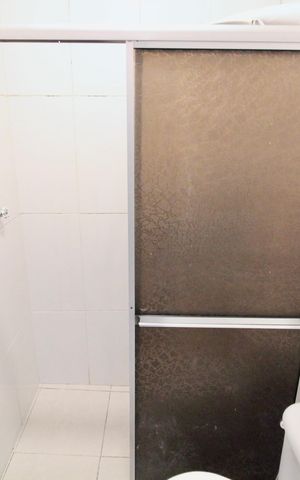 Casa à venda com 146m², 2 quartos e 6 vagas Casa à venda com 146m², 2 quartos e 6 vagasBanheiro Casa 2