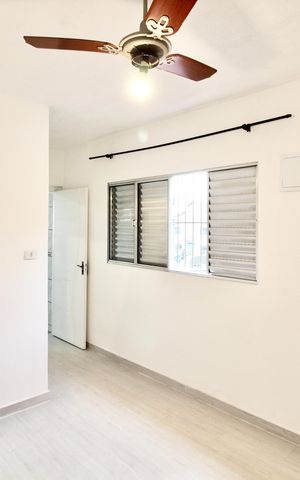 Casa à venda com 146m², 2 quartos e 6 vagas Casa à venda com 146m², 2 quartos e 6 vagasQuarto Casa 2