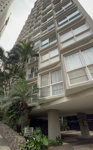 Apartamento à venda com 61m², 2 quartos e sem vaga Apartamento à venda com 61m², 2 quartos e sem vagaFachada