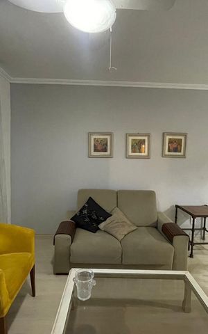 Apartamento para alugar com 78m², 2 quartos e sem vaga