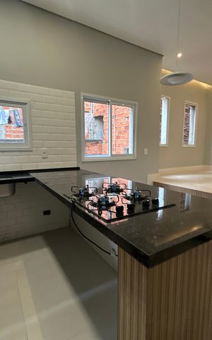 Casa para alugar com 65m², 2 quartos e 1 vaga Casa para alugar com 65m², 2 quartos e 1 vagaCozinha