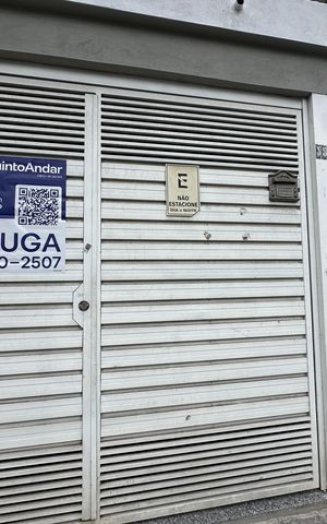 Casa para alugar com 65m², 2 quartos e 1 vaga Casa para alugar com 65m², 2 quartos e 1 vagaFachada