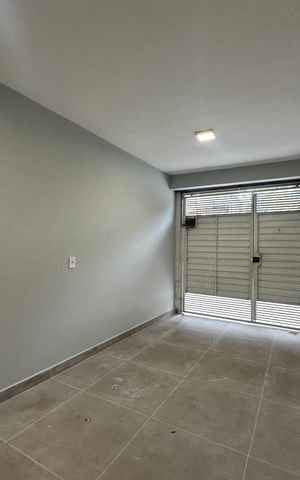 Casa para alugar com 65m², 2 quartos e 1 vaga Casa para alugar com 65m², 2 quartos e 1 vagaGaragem