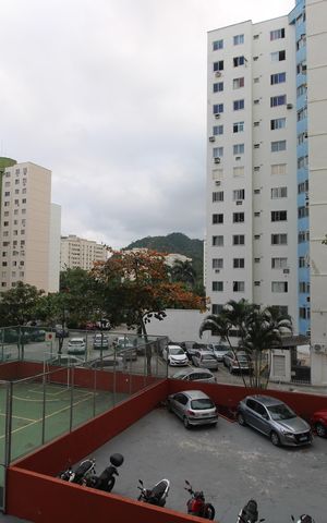 Apartamento à venda com 60m², 2 quartos e 1 vagaSala - Vista