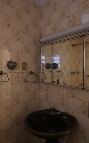 Casa para alugar com 108m², 2 quartos e 1 vagaBanheiro de serviço