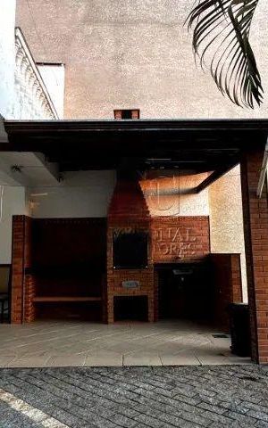 Casa à venda com 205m², 4 quartos e 7 vagas